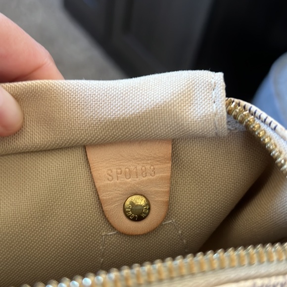 See photo for description. - Picture 7 of 8